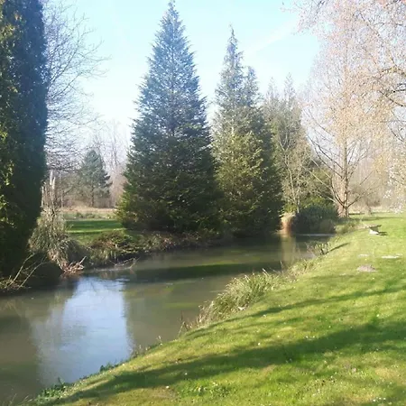 Holiday home Maison Des Marais